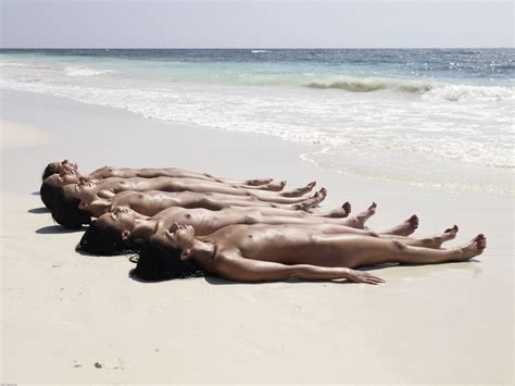 Anna S Brigi Melissa Suzie Suzie Carina Wet Sandy Beach Five Naked