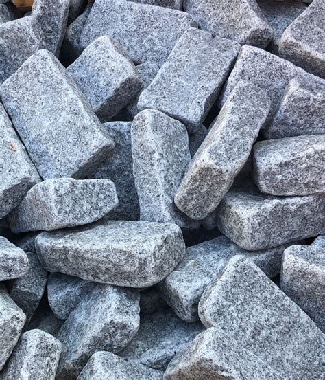 Tumbled Granite Setts Stoneyard