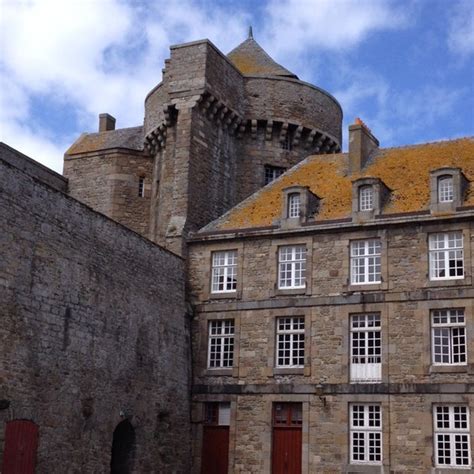 Château Ducal De Saint Malo Saint Malo Bretagne