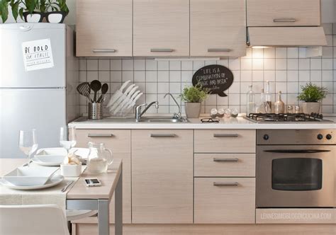 Para cocinar la quinoa se deben añadir dos partes de agua por cada parte de quinoa en una cacerola. Cucina&Cucine: l'Ennesimo Blog di Cucina su CasaFacile