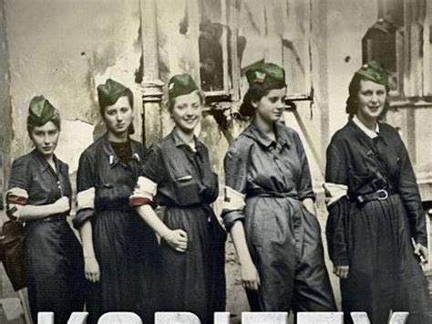 Kobiety 44 Prawdziwe historie kobiet w powstańczej Warszawie