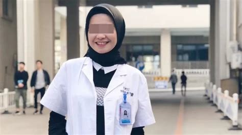 Foto Foto Cantiknya Dokter Karina Dinda Lestari Ternyata Lulusan Hot