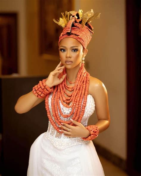 This Edo Beauty Look Is A Blend Of Chic And Regal Black Brides Hairstyles Traditional