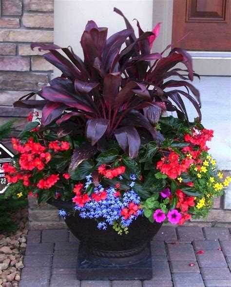 44 Wonderful Summer Container Garden Flower Ideas Page
