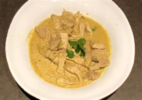 Comment Servir Sauté de porc curry et lait de coco