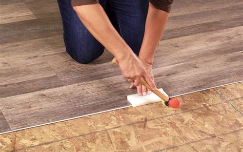 I bought a small condo for immediate rent and as my retirement home in a few years. How To Install Lifeproof Vinyl Plank Flooring In A Bathroom - Home Alqu