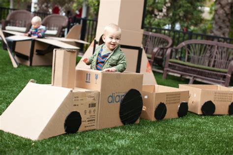 17 Ways To Turn Cardboard Boxes Into Epic Creations