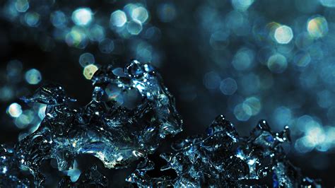 Download Mesmerizing 3d Water Jewel Wallpaper