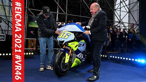 Eicma 2021 Yamaha Celebrates Rossi With R1 Gytr Vr46 Tribute Bike