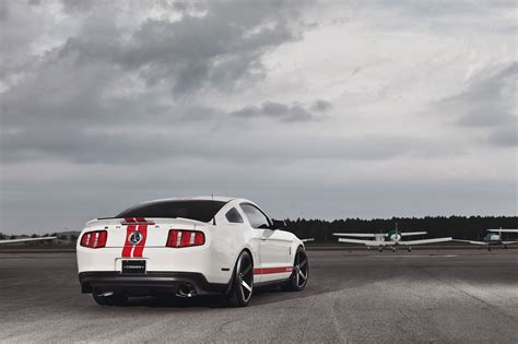 White And Red Ford Mustang Coupe Hd Wallpaper Wallpaper Flare