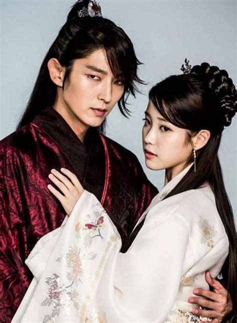 The story set up in the early of goryeo regime. 'Moon Lovers: Scarlet Heart Ryeo' Season 2 Online Petition ...
