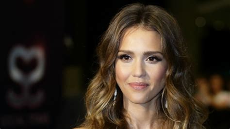 Jessica Alba Is Forbes America S Richest Self Made Woman