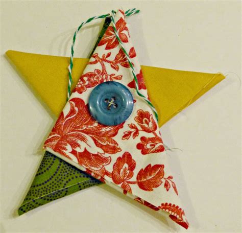 Felicity Quilts Tutorial Folded Fabric Star Ornaments Fabric