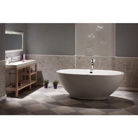 Karolina Ii ™ Relax 70 34 W Solid Surface Air Massage Oval Bathtub In Matte White By Aquatica