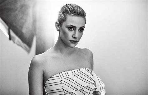 Pin By Isabel On Lili Reinhart Hollywood Betty Cooper Lili Reinhart