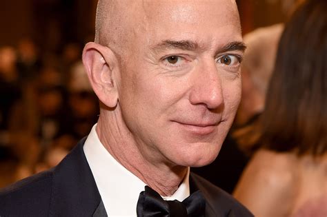 Jeff Bezos Reclaims Worlds Richest Man Title After Amazon Stock Rout Observer