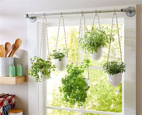 44 Astonishing Herbs Gardens Design Ideas For Apartment Hanging