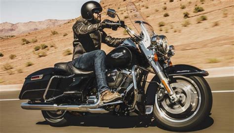 Best Motorcycles For Tall Riders Here You Go Stretch