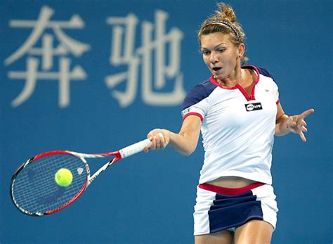 Simona Halep Blossoms Into Wtas Breakout Player Of 2013