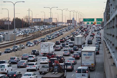 Chicago Traffic Stock Photo Download Image Now Istock