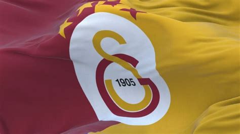 Galatasaray başkan adayı yiğit şardan, hayalindeki galatasaray'ın yüksek enerjili bir takım olduğunu belirterek, 'benim arzu ettiğim ve gönlümden geçen galatasaray, ısıran, rakibin bir oyuncusuna iki kişi. Galatasaray'da altıncı aday Yiğit Şardan - Sözcü Gazetesi