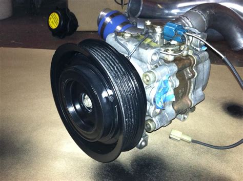 Think of a tired face like a deflated balloon, a fresh face like a round inflated one. AC compressor pulley looking tired? SO easy to fix ...