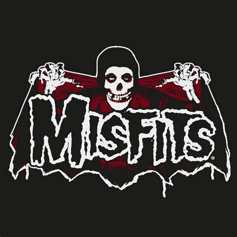 The Misfits T Shirt Batfiend Skull And Wings Logo The Misfits Shirt
