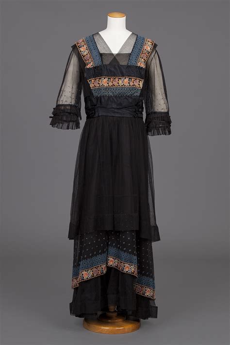 Historical Dress Dress 1915 Dress Of Black Embroidered Net Over