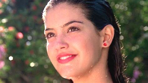 Here S How Phoebe Cates Really Felt About Her Fast Times At Ridgemont High Bikini Scene