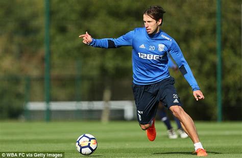 Arrivée il y a un an au psg, grzegorz krychowiak n'a pas connu la même réussite qu'à séville sous les. West Brom loanee Grzegorz Krychowiak 'deceived' by PSG ...