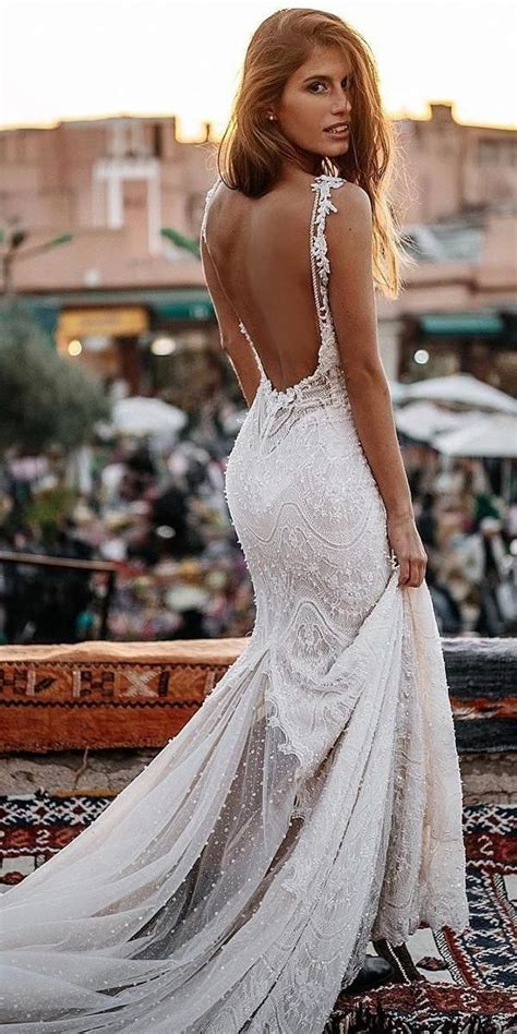 Most Popular Backless Wedding Dresses That Inspire In 2020 Lace Wedding Dress Open Backless
