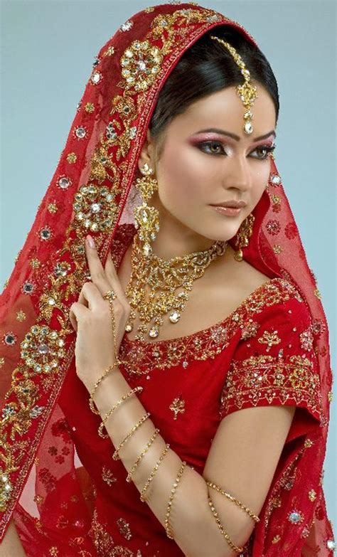Bridel Fashion Trend And Girls Fashion Dulhan Bridal Dresses Shararay And Lehang 2012