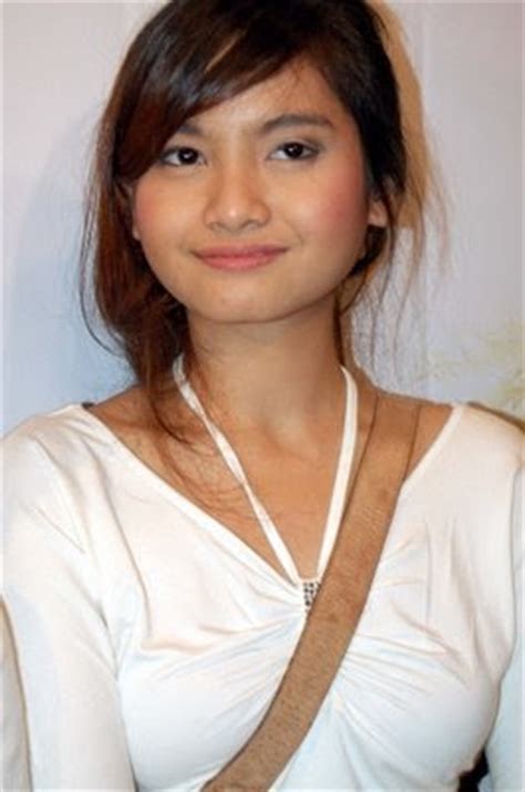 Dari wikipedia bahasa indonesia, ensiklopedia bebas. Indonesian Girls - Photo Foto Artis tdk Telanjang Bugil ...