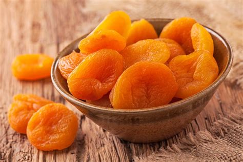 Dried apricots wholesale by Samrin Trade