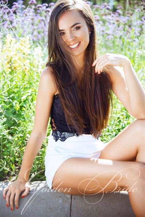 36 y o julia from moscow russia brown eyes chestnut hair id 786155