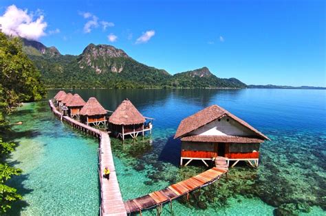 Inilah pulau dimana terdapat titik nol kilometer indonesia. 5 Pulau Tercantik di Indonesia | Harus ke Sini Kalau Liburan!