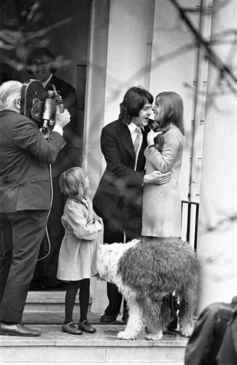 Paul And Linda Mccartney From Their Wedding Day March 12th 1969 Beatles Paul And Linda