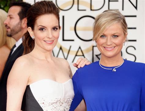 Tina Fey And Amy Poehler Will Return To Host Golden Globes In 2021