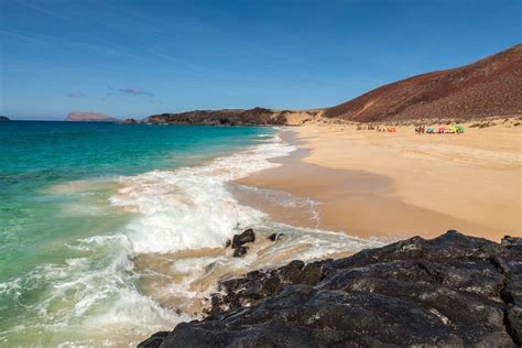 Downloade dieses freie bild zum thema azoren strand landschaft aus pixabays umfangreicher sammlung an public domain bildern und videos. Graciosa beach - The Azores | Beautiful beaches, Beach, Azores