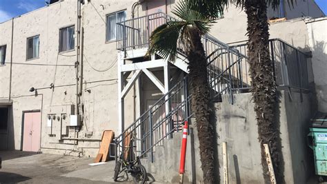 Ventura's housing authority buys dilapidated building to develop housing