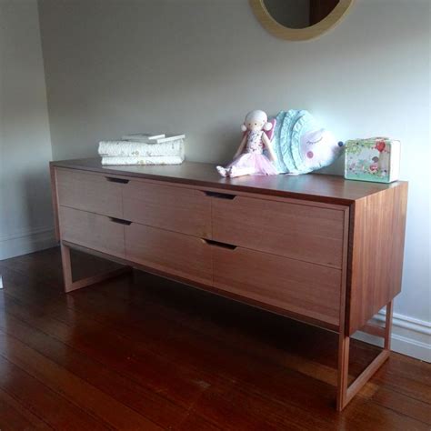 Now it's time to assemble the ladder. Penrose Chest of Drawers in Tasmanian Blackwood and Oak ...