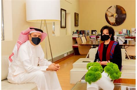 الشيخة مي تستقبل الرئيس التنفيذي لمجموعة أركابيتا صحيفة الأيام البحرينية