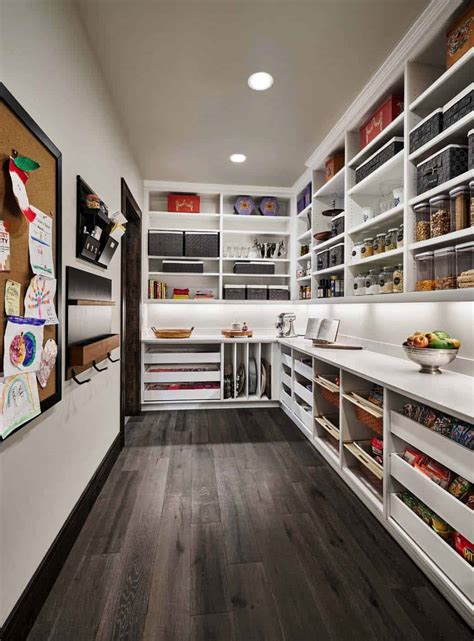 The kitchen pantry tends to be one of those places that are either forgotten or used to just toss in anything and everything. 20+ Clever Farmhouse Style Kitchen Pantry Ideas For ...