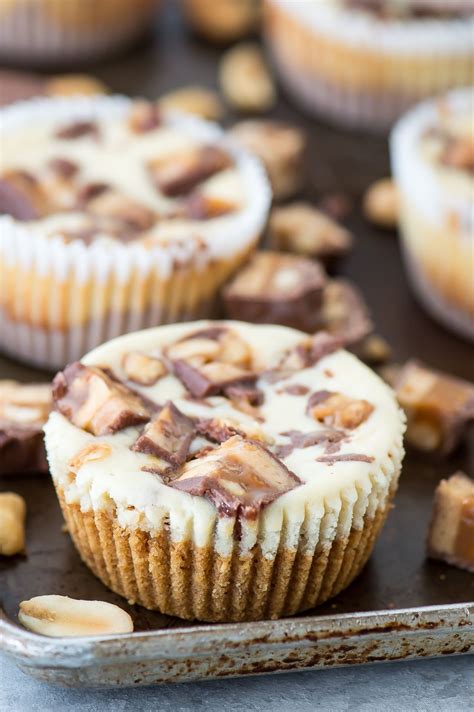 My daughter loves cheesecake and picks it for her birthday every year instead of cake, this mini. 7 ingredient mini snicker's cheesecake recipe made in a muffin pan! | Mini cheesecake recipes ...