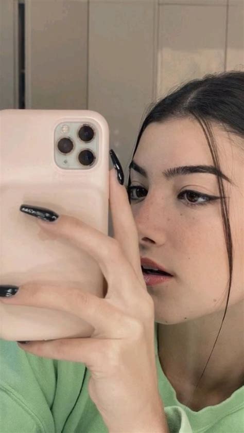 Charli Damelio Mirror Selfie Charli D Amelio Instagram