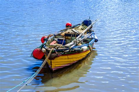 Buying a fishing boat begins with narrowing down your options between the different types of fishing boats. Small Fishing Boat Free Stock Photo - Public Domain Pictures