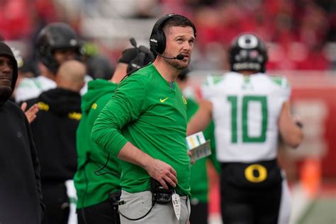 Oregon Ducks Head Coach Dan Lanning Mentioned As A Leading Candidate