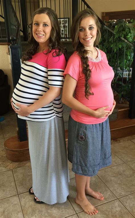 Josh Duggars Wife Anna Passes Due Date Has Bump Off With Jessa Pic