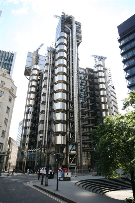 The current lloyds of london building was built between 1978 and 1986 and is one of the most significant buildings of postwar britain. LLoyds Building in London given protected status ...