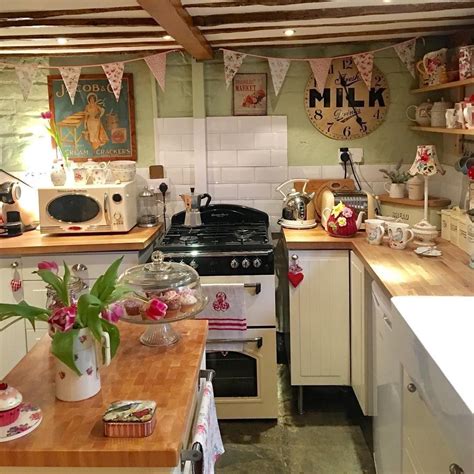 Cosy Kitchen Shabby Chic Kitchen Vintage Kitchen Decor Retro Home